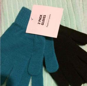 Brand new winter gloves