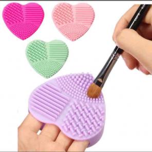 heart shape brush cleaner tools