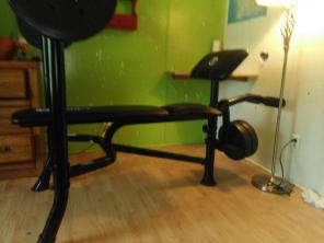 Weight bench