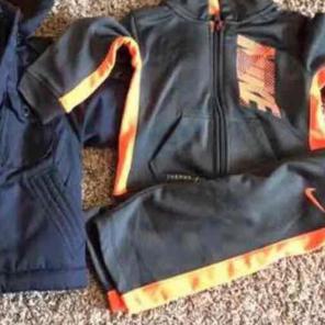 Nike outfit/London fog jacket