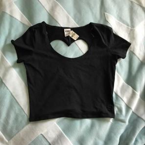 VS PINK Crop Top