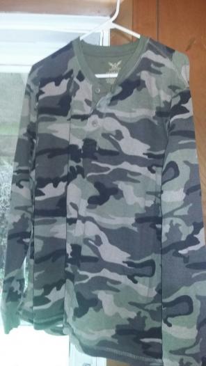 Mens thermal camo shirt