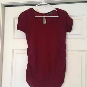 M Maternity top