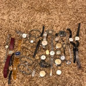 Lot of 33 Vintage Watches