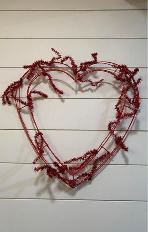 Metal Heart Wreath Ring