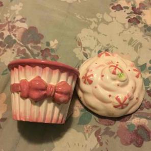 Peppermint Cupcake trinket