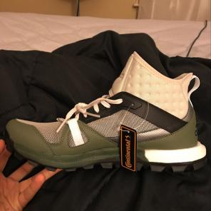Adidas Ultra Boost Supernova Riot