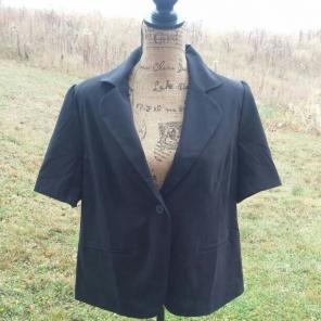 NWT Maternity Black Swing Blazer Sz Lg