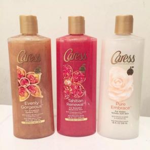 3 Caress Bod Wash Assorted Scents