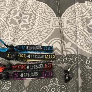 5 Seconds of Summer bracelets & necklace