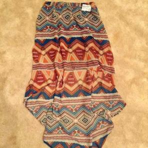 Women's Forever 21 High to low skirt