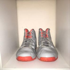 Women's Adidas Basketball Shoes -Size 10
