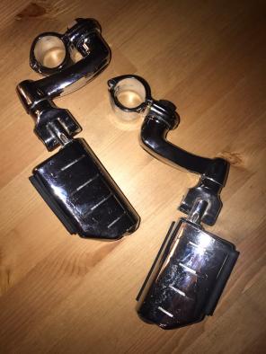 HD Adjust. Highway Pegs W/ Mounting Kit