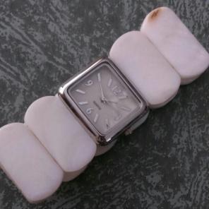 Vintage Motht Of Pearl Bracelet Watch