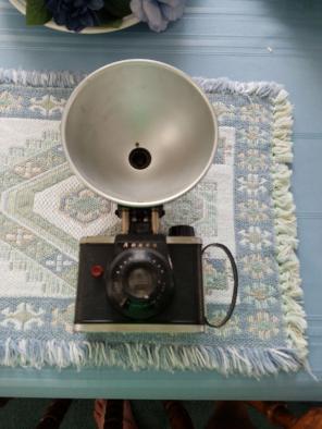 VINTAGE ANSCO FLASH CAMERA