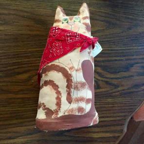 NWT Smug Sitter Cat Doorstop