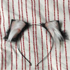 Scottish fold kitty ears