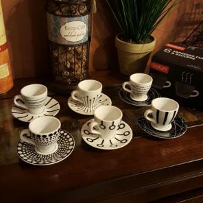 6 expresó cups & saucers