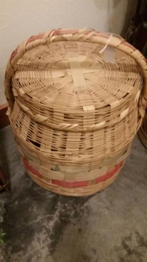 Snake basket