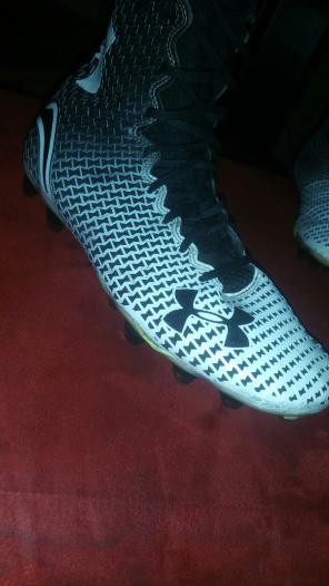 Football cleats Under armour