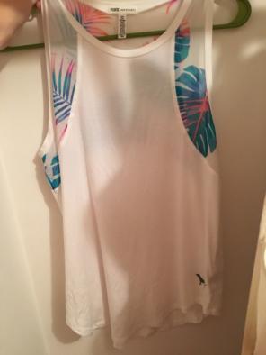 New! PINK workout top!