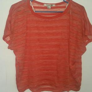 Coral orange crop short sleeve top