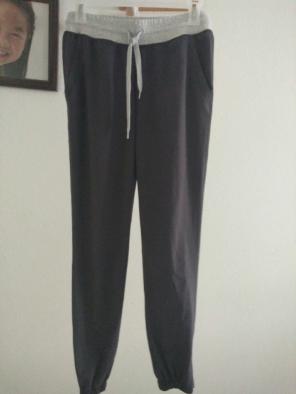 cooling sweatpants// XS