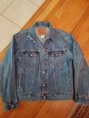 Levi's Men's jacket