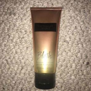 VS Travel Size lotion Blush