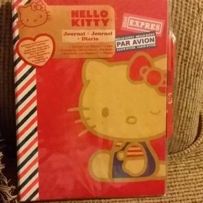 HELLO KITTY SMASH BOOK JOURNAL