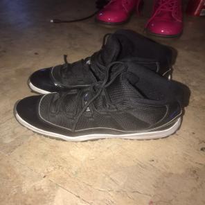 Jordan Kids Size 3Y