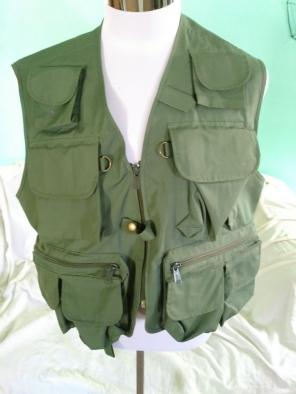 Unisex Green Vesr Stream Design