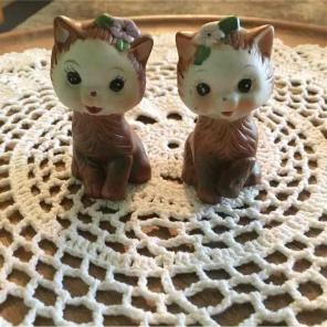 Vtg. Cat Salt and Pepper Shakers