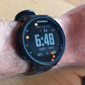 Like new Garmin 735XT