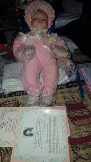 2 ashton drake dolls read description