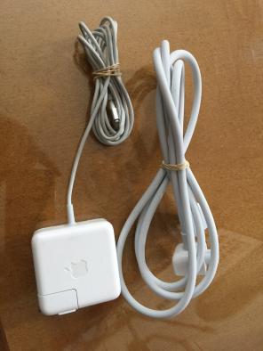 Original Apple 45W MagSafe 2
