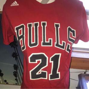 Chicago Bulls shirt