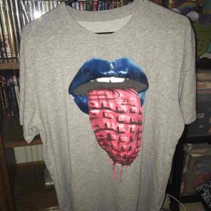 Men's Nike SB shirt