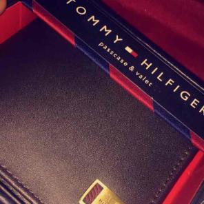 Tommy Hilfiger Wallet