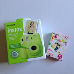 FUJIFILM INSTAX MINI 9