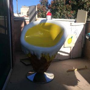 Ice Cream Chair
