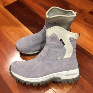 NWOT Merrell Boots