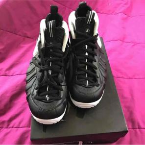 Nike foamposite dr doom
