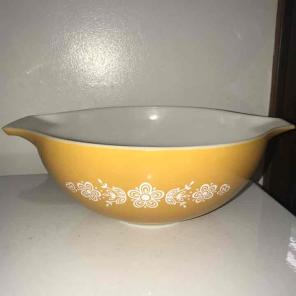 Pyrex butterfly gold 444