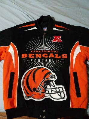 NWOT Cincinatti Bengals Twill Jacket