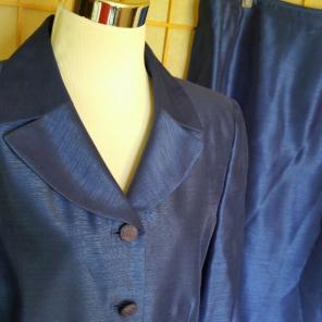 Le Suit Sz 12 outfit blue