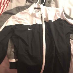 nike zip up
