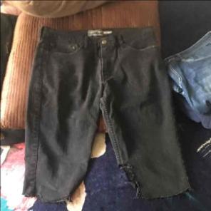 levi's