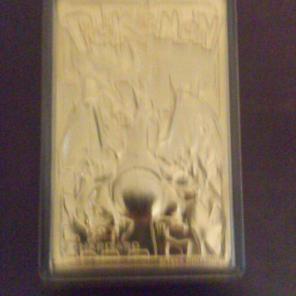 23K gold Charzard card
