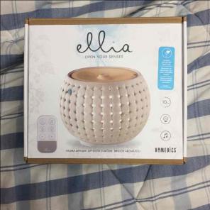 Ellia aroma diffuser, essential oils